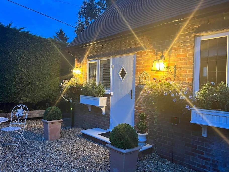 Ferienwohnung Boutique Style Self Contained Annexe With Garden Mursley Exterior foto